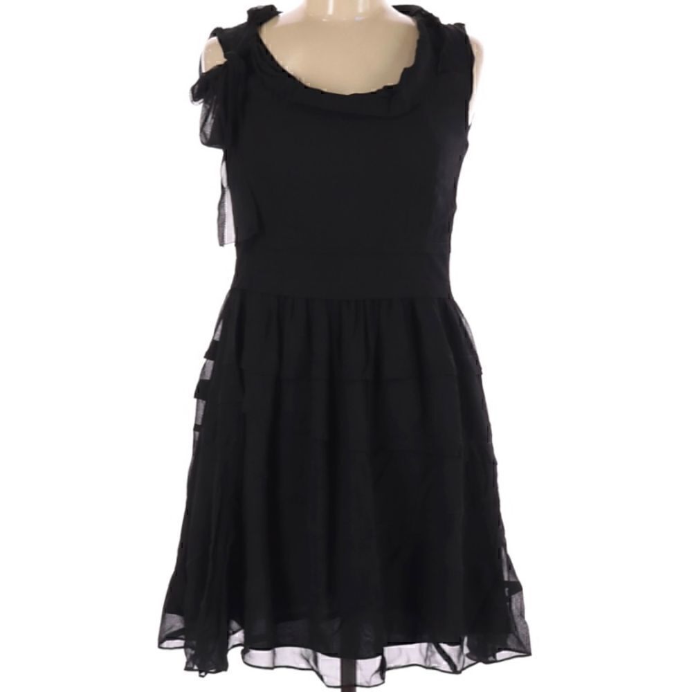 100%silk| Anthropology HaniiY| 40 size 7| casual dress| ruffles